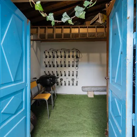 La Maison Bleue